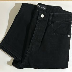 ZARA Black Mom Fit Jeans